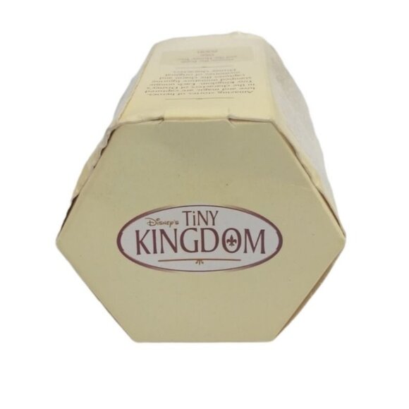 Disney Tiny Kingdom Winnie The Pooh 1.75 in Decorative Figurine - Picture 10 of 11